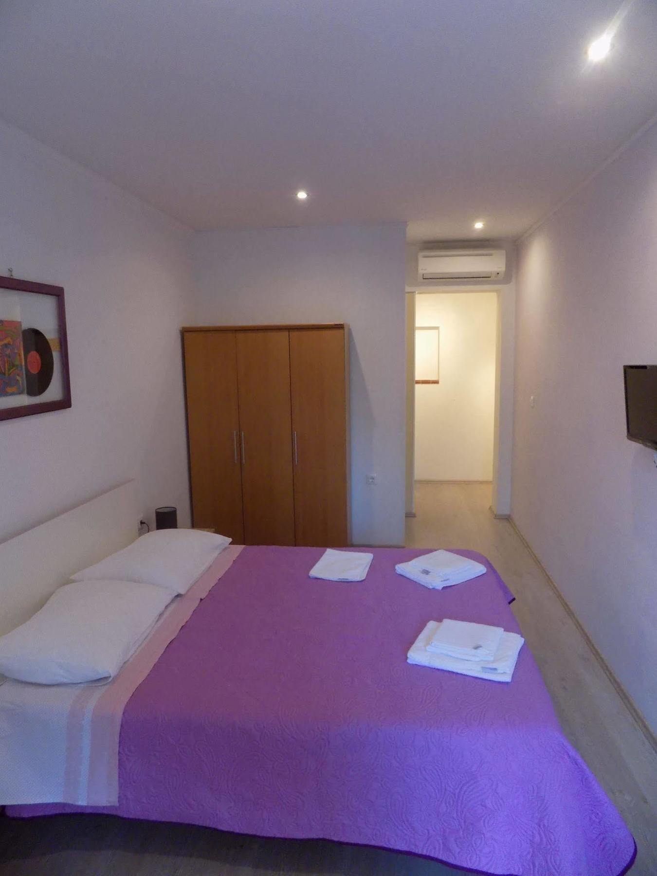 Rooms And Apartment Feral Rovinj Eksteriør billede