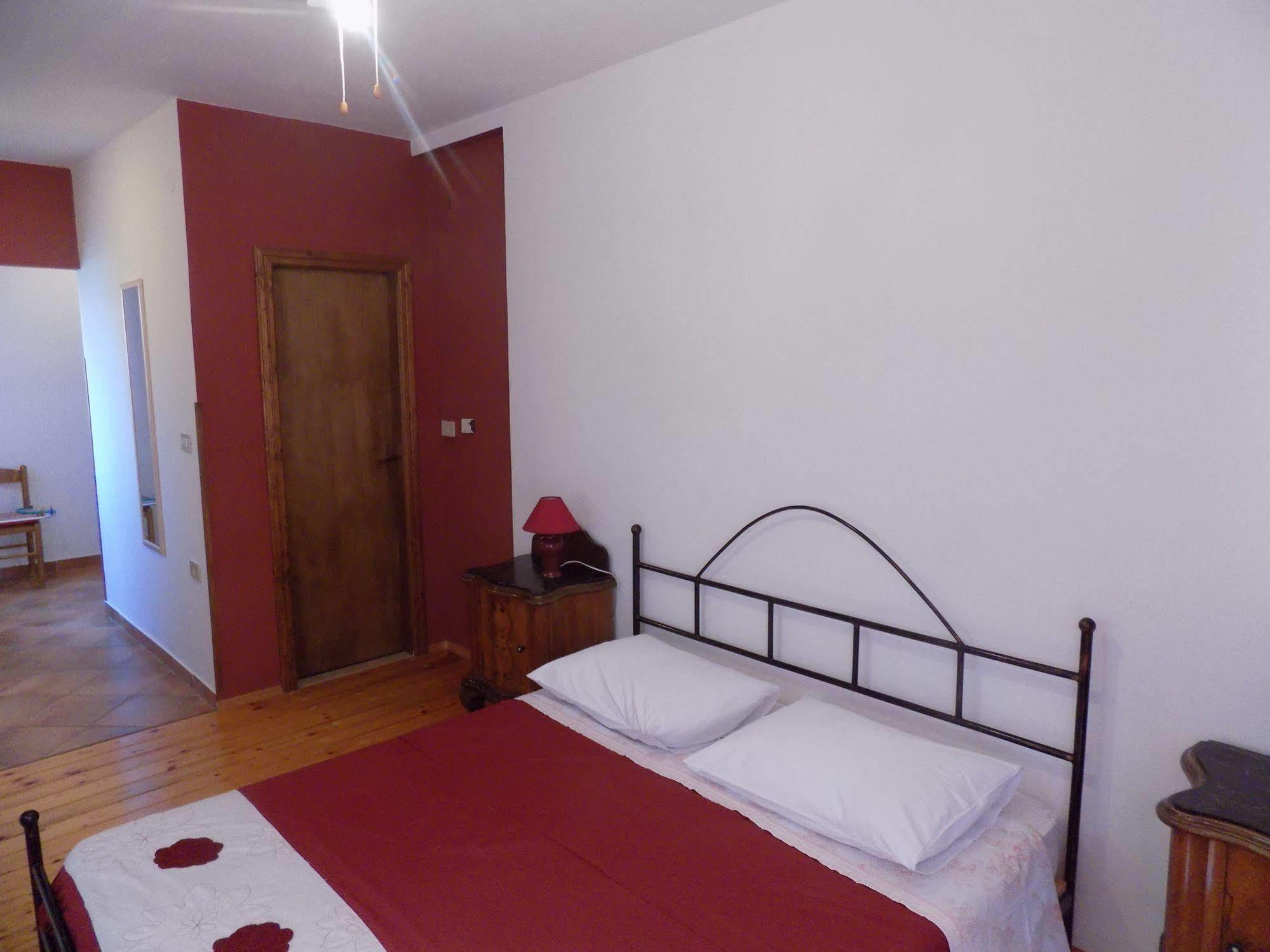 Rooms And Apartment Feral Rovinj Eksteriør billede
