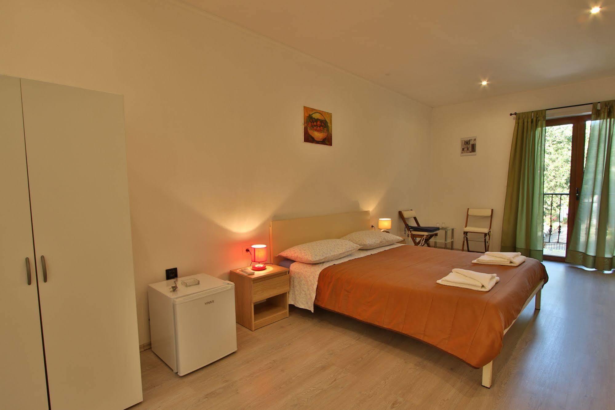 Rooms And Apartment Feral Rovinj Eksteriør billede